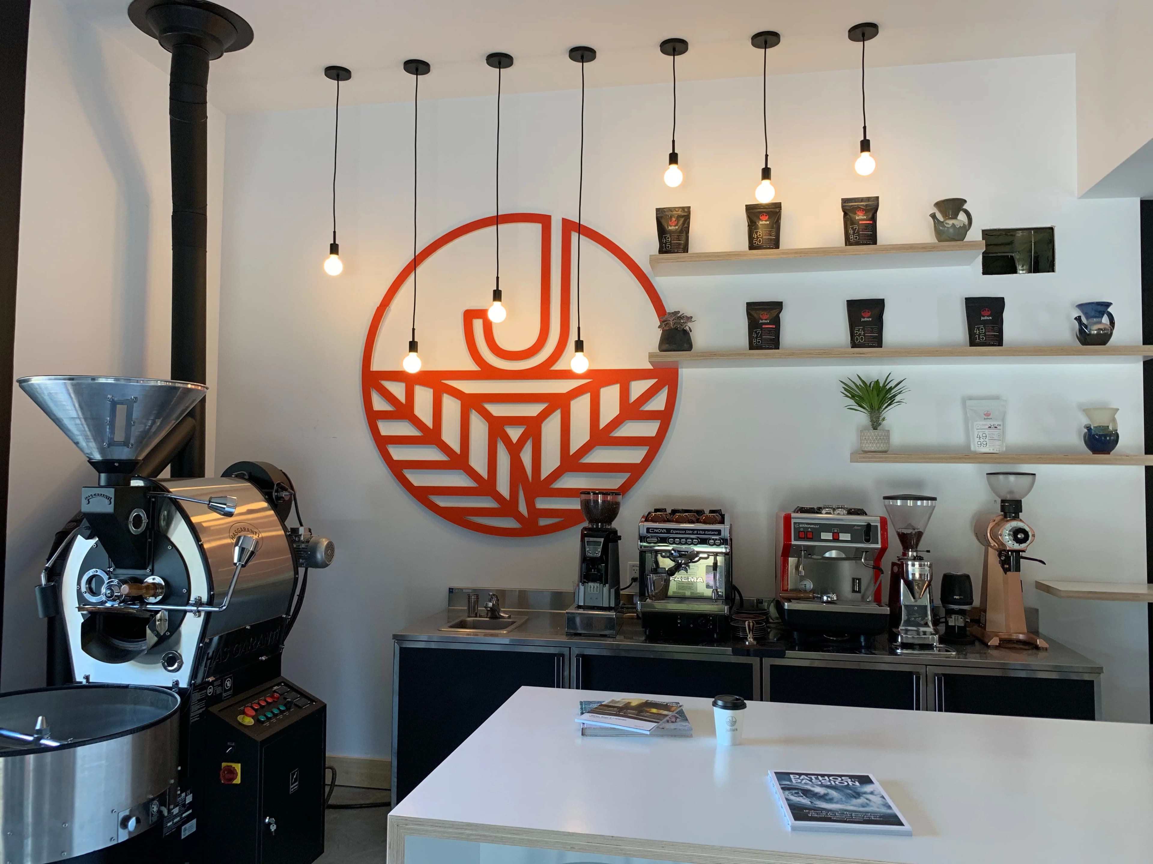 Julius Café